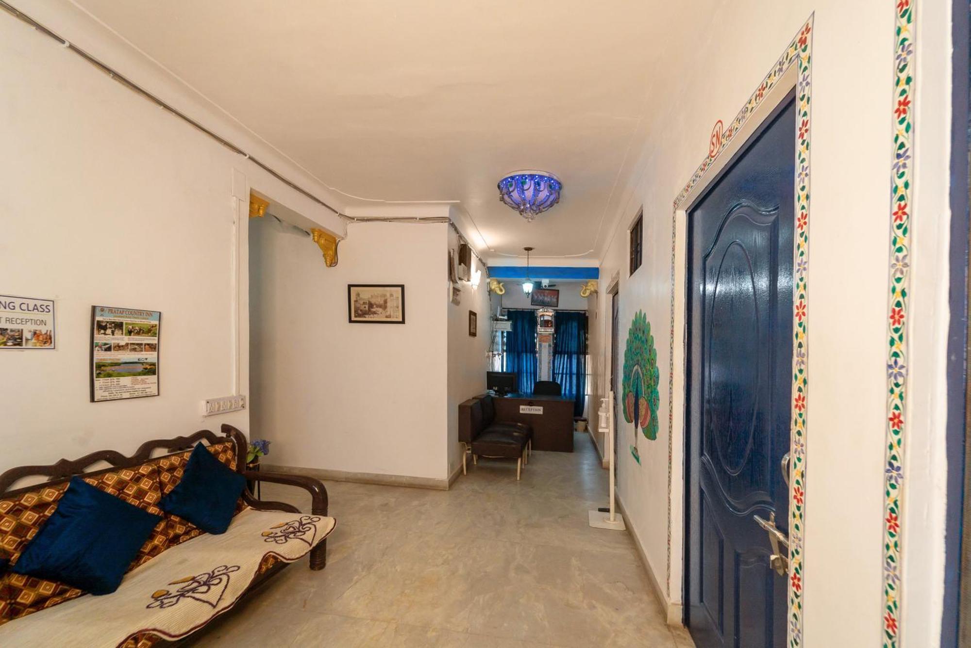 Venice View Hotel & Restaurant Udaipur Buitenkant foto